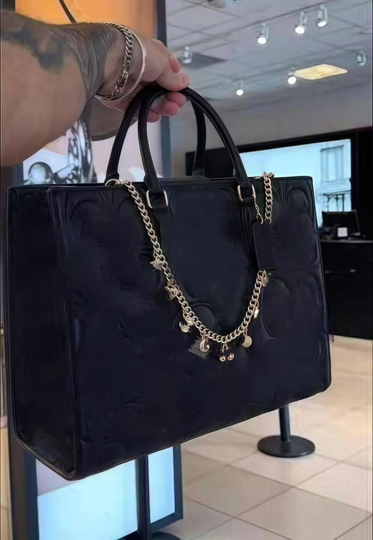 Large Tote & Chain